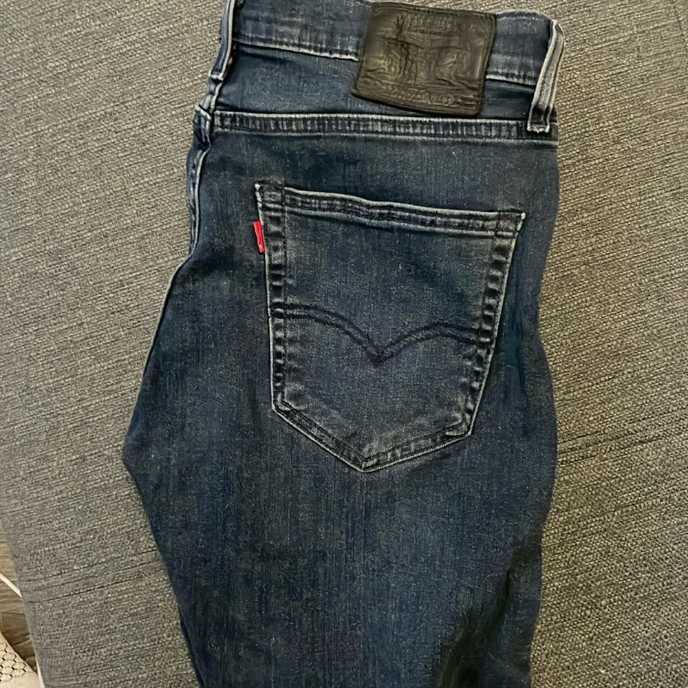 Levis 512 jeans